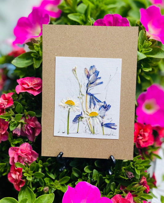 Handmade pressed flower card - 3