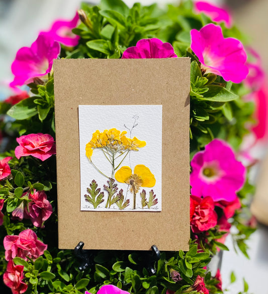 Handmade pressed flower card - No 2